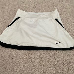 nike tennis skirt
